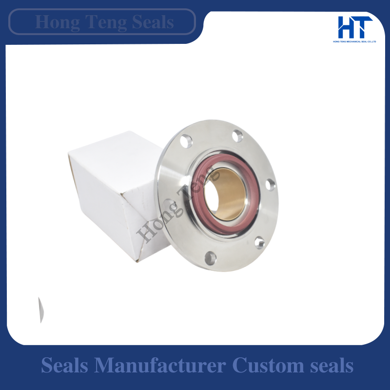 Stepped housing and central sleeve of a low temperature pump mechanical seal, with a separate ring beside it